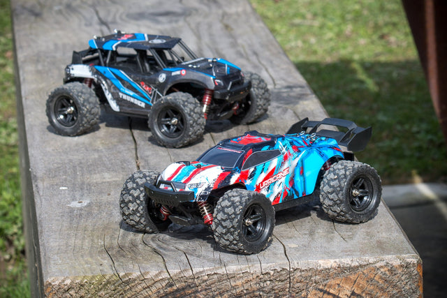 Hurricane and Thunder : Absima's perfect beginner 1/18th scale cars