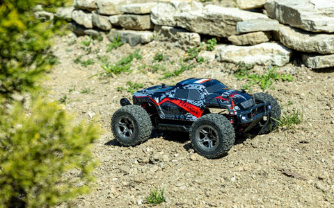 RCG Racing 1/10 Piranha Monster Truck – Unboxing and First Impressions