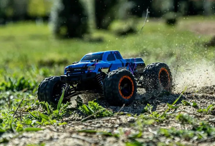 BRUSHLESS<br><span class="outlined-text"><em>MT-One</em></span> MONSTER TRUCK banner image