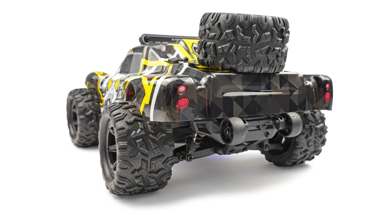 RC Geeks | RCG Racing 18-Series 1/18 Brushless Short Course Truck - Yellow