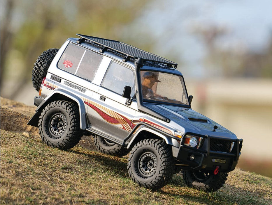 KYOSHO MINI-Z MR04 RWD CORVETTE C8-R CHROME 20TH ANNIVERSARY