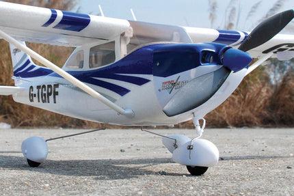 RC Geeks | Top Gun Park Flite Cessna 182 Skylane Plane - Blue RTF