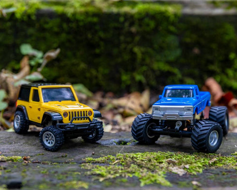 RCG Racing Micro RC 1/36 Rock Crawler - Yellow slide 5