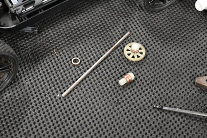 RCG Racing Wind Speed/Storm Rider Main Drive Shaft Assembly